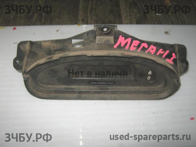 Renault Clio 2/Simbol 1 Часы