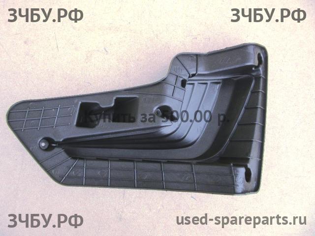 KIA Rio 3 Заглушка в бампер