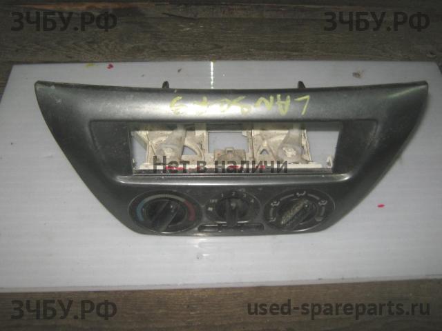 Mitsubishi Lancer 9 [CS/Classic] Блок управления печкой