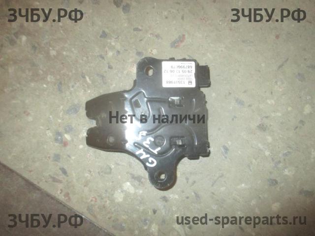 Chevrolet Cruze 1 Замок багажника