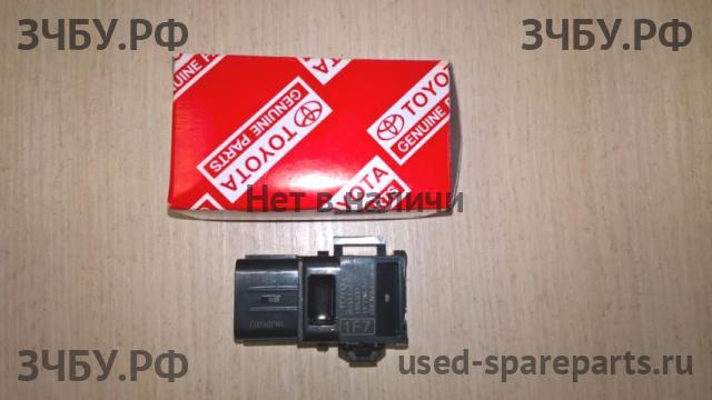 Toyota Land Cruiser 150 (PRADO) Датчик парковки (Парктроник)