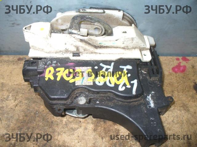 Mitsubishi L200 (4)[KB] Замок двери задней правой
