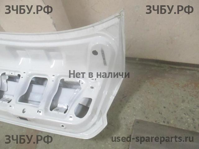 Volkswagen Polo 5 (Sedan) Крышка багажника