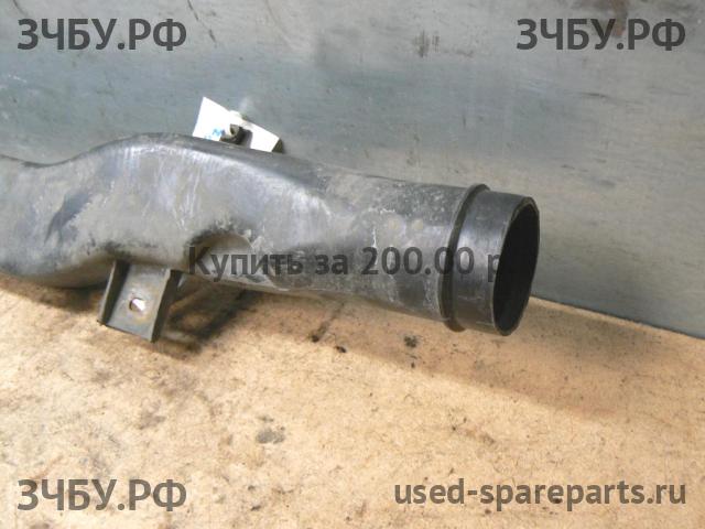 Daewoo Nexia Воздухозаборник (ДВС)