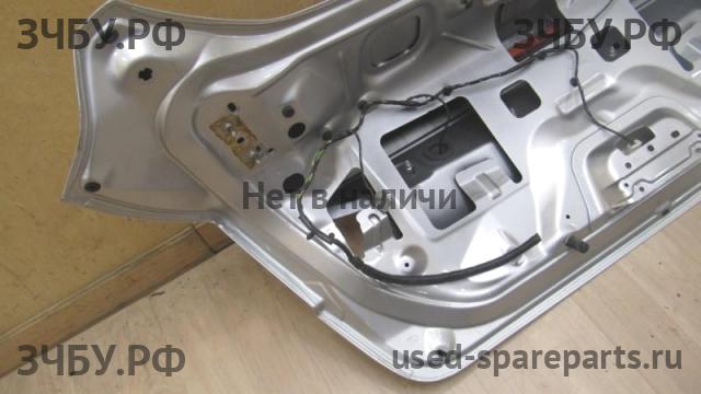 Ford Focus 3 Крышка багажника