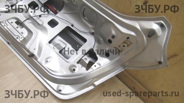 Ford Focus 3 Крышка багажника