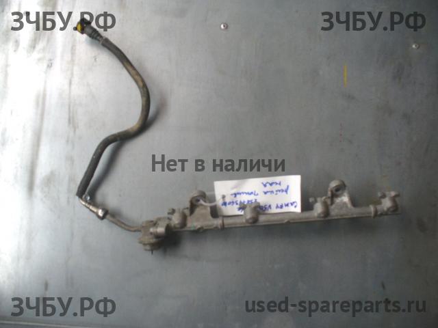 Toyota Camry 7 (V50) Рейка топливная (рампа)