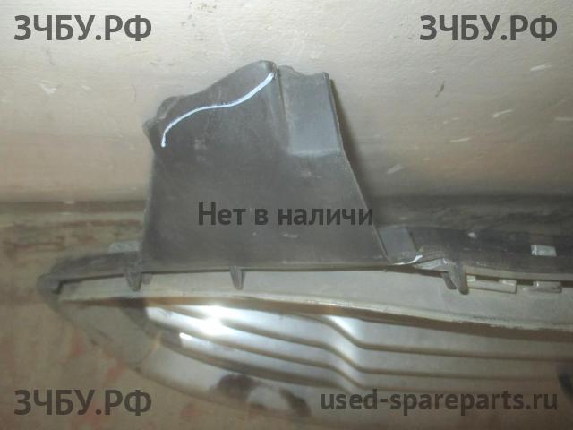 Ford Mondeo 5 Решетка радиатора