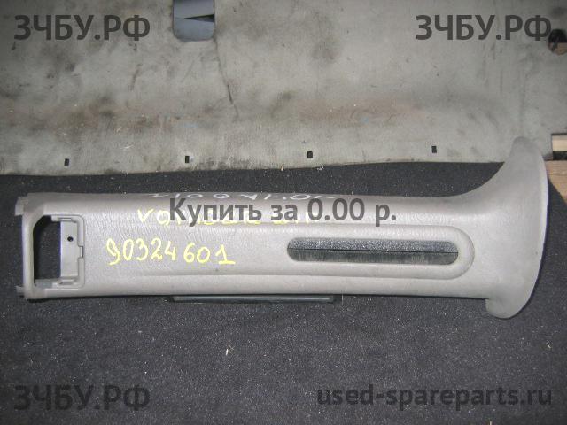 Chrysler Voyager/Caravan 4 Накладка стойки средней правой
