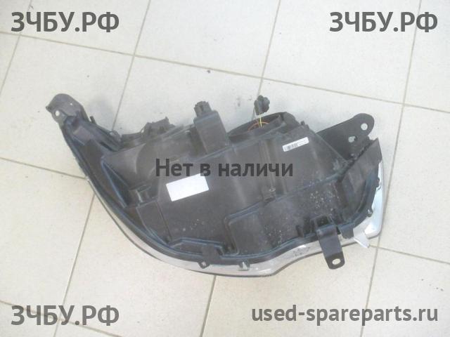 Citroen C4 (2) Фара левая