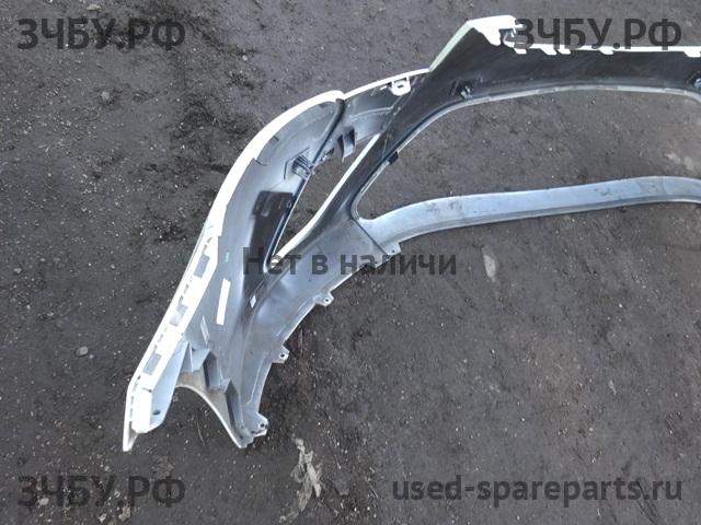 Opel Zafira C Бампер передний