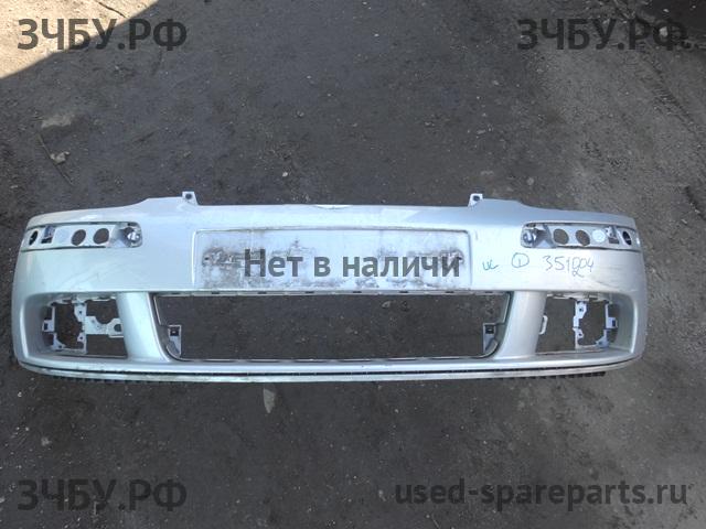 Volkswagen Golf 5 Бампер передний