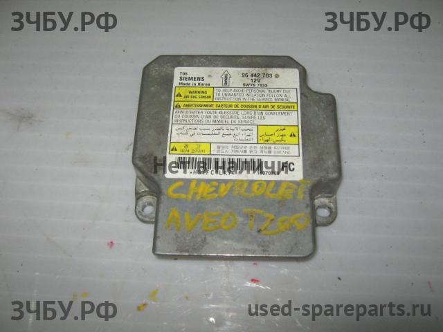 Chevrolet Aveo 2 (T250) Блок управления AirBag (блок активации SRS)