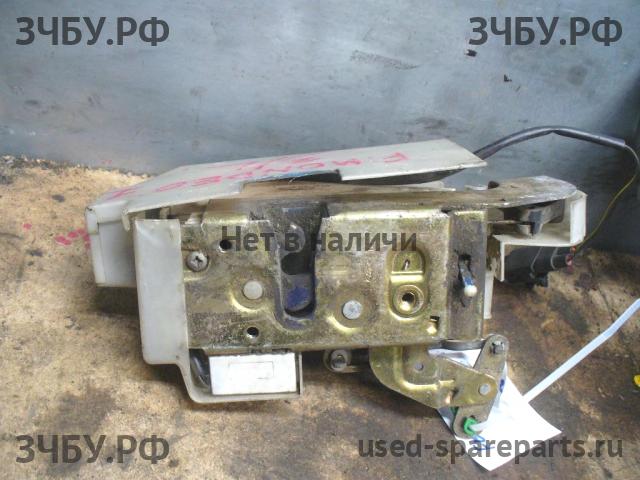 Ford Mondeo 1 Замок двери задней левой
