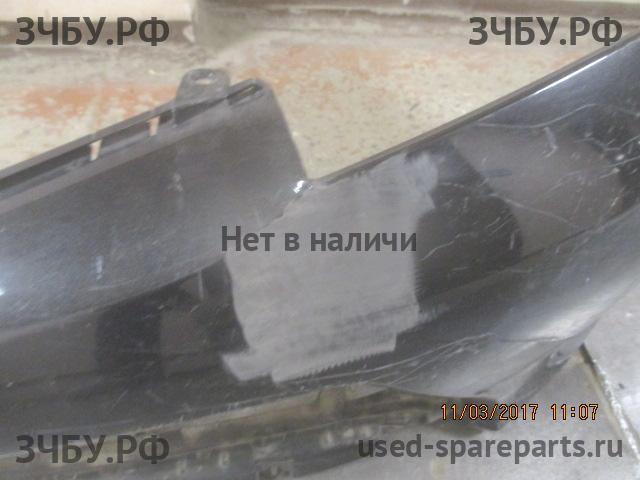 Toyota Auris 2 (E180) Бампер передний