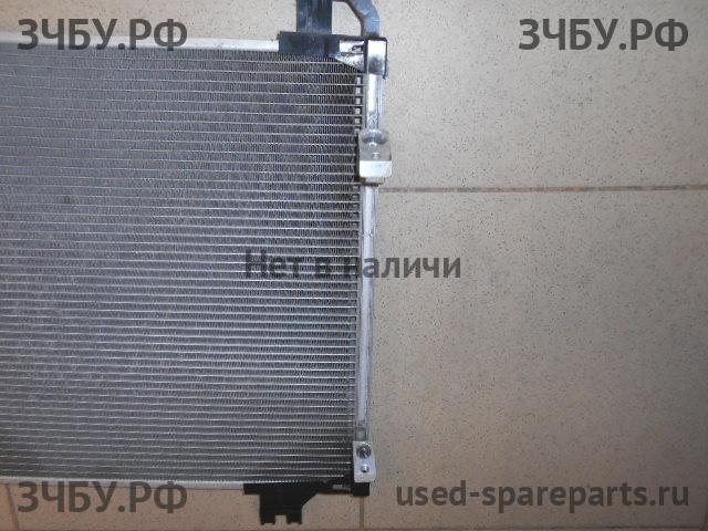 Toyota Yaris 2 Радиатор кондиционера