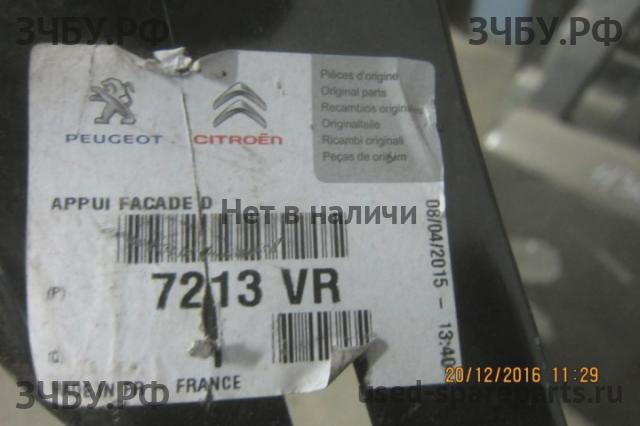 Peugeot 308 Панель передняя (телевизор)