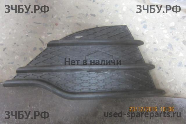 Ford Kuga 2 Решетка в бампер