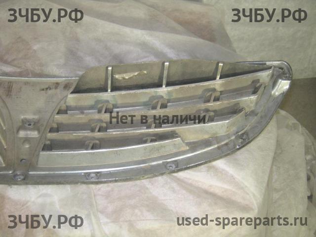 SsangYong Kyron Решетка радиатора