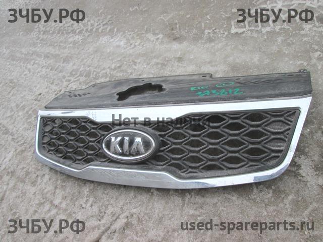 KIA Rio 2 Решетка радиатора