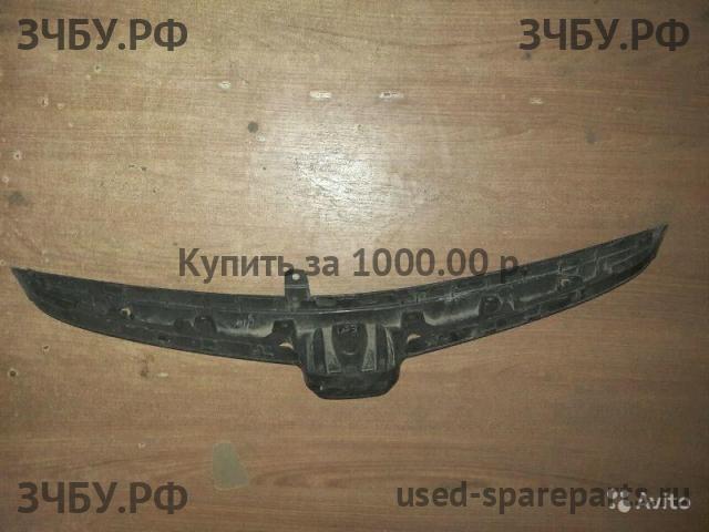 Honda Civic 4 Решетка радиатора