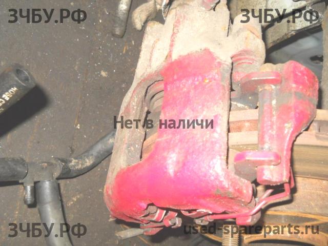 Ford Focus 1 Суппорт передний правый (в сборе со скобой)