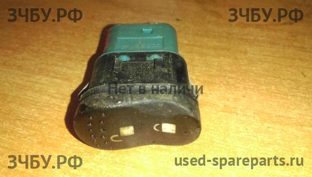 Ford Focus 1 Кнопка центрального замка