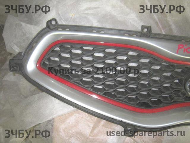 KIA Picanto 2 Решетка радиатора