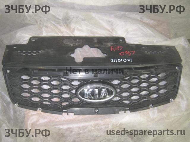KIA Rio 2 Решетка радиатора
