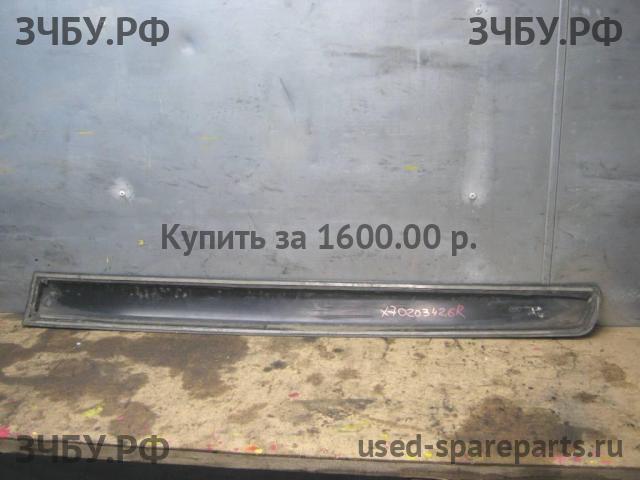 Land Rover Range Rover 3 (LM) Молдинг двери передней левой