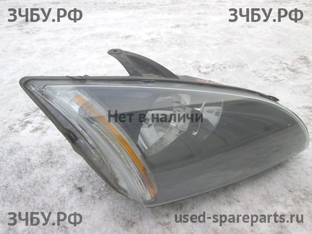 Ford Focus 2 Фара правая