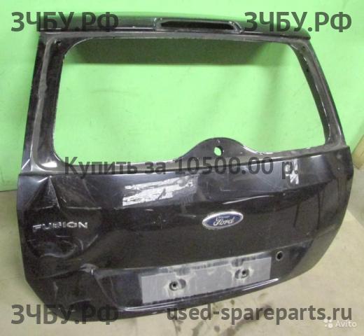 Ford Fusion Дверь багажника