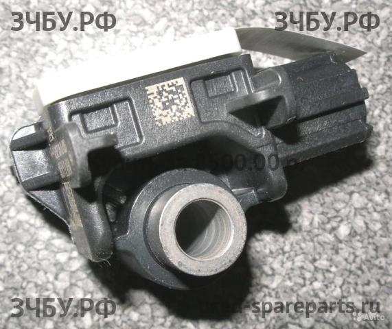 Infiniti QX56 [JA60] Датчик удара AIR BAG (SRS)