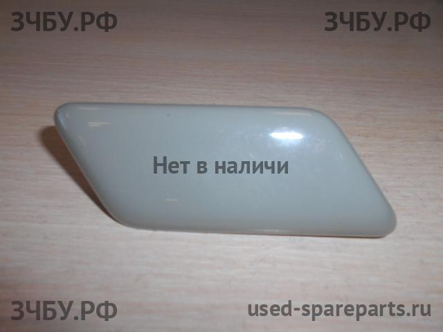 Toyota Camry 7 (V50) Крышка форсунки омывателя