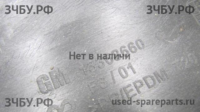 Opel Astra J Бампер передний