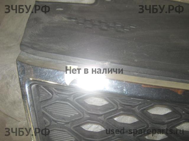 KIA Rio 2 Решетка радиатора