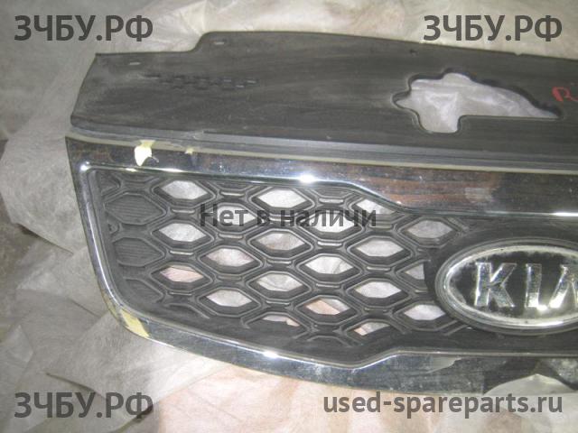 KIA Rio 2 Решетка радиатора