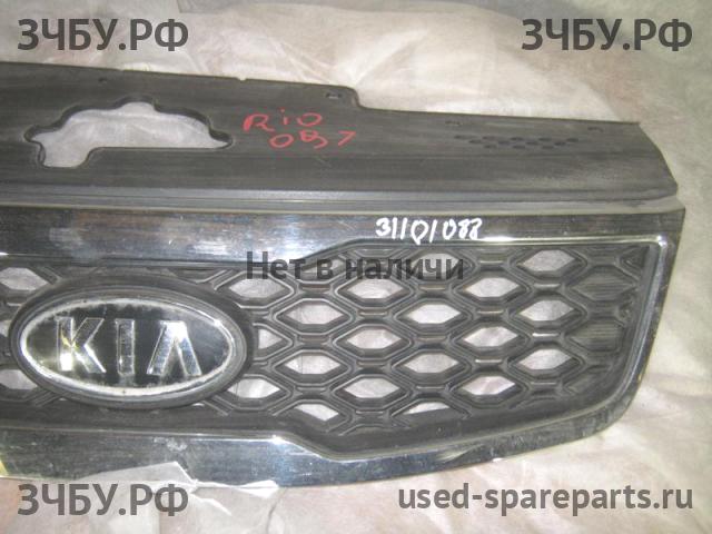 KIA Rio 2 Решетка радиатора