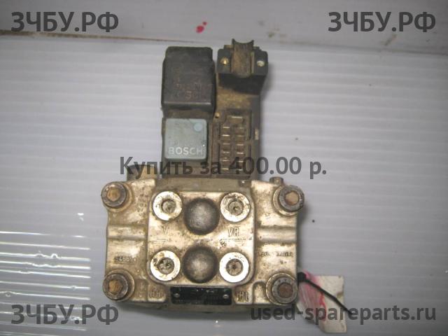 Audi 80/90 [B3] Блок ABS (насос)