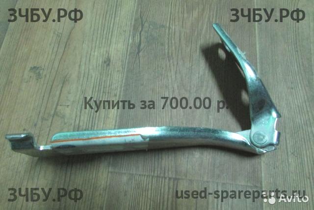 Ford Fiesta 2 Петля капота левая