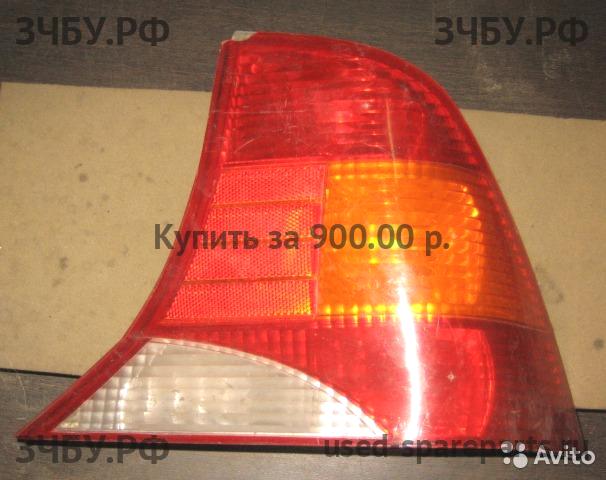Ford Focus 1 Фонарь задний в бампер правый