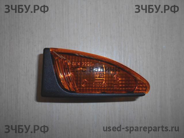 Subaru Legacy 2 (B11) Указатель поворота в крыло (повторитель)