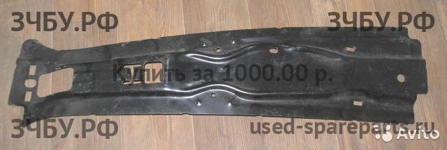 Ford Focus 2 Накладка стойки