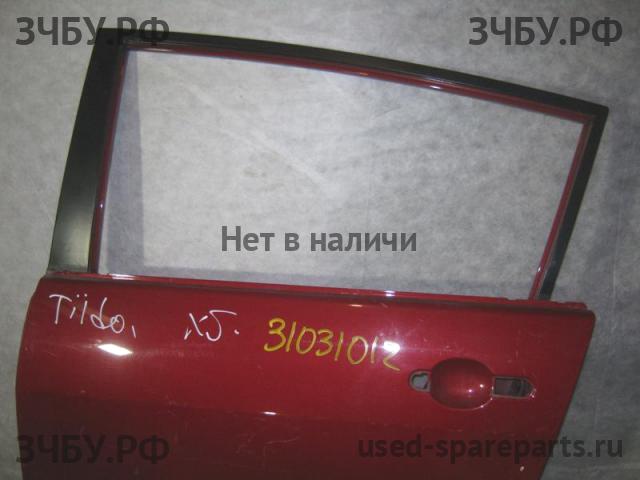 Nissan Tiida 1 Дверь задняя левая