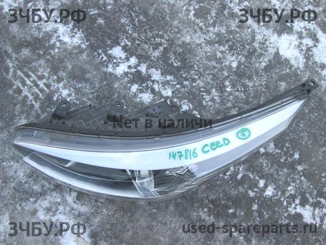 KIA Ceed 2 Фара левая