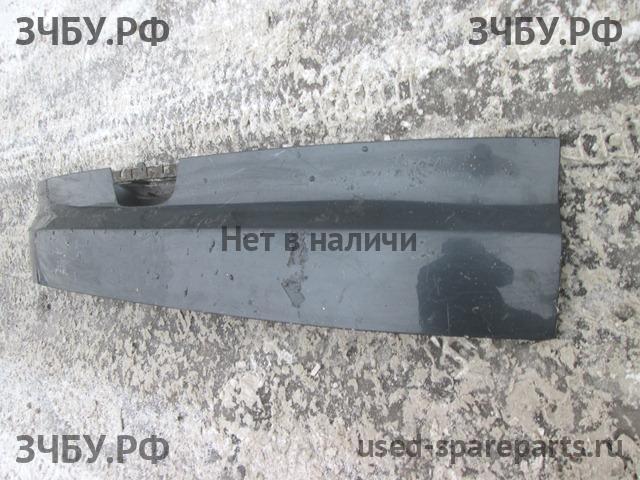 Ford Galaxy 2 Накладка на крышку багажника