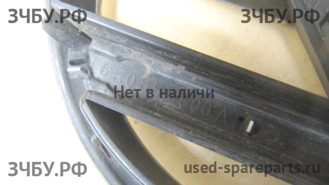 Volkswagen Polo 5 (Sedan) Эмблема (логотип, значок)