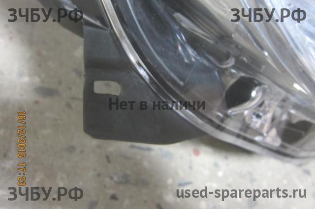 Opel Astra J Фара правая