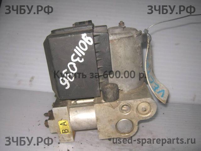 Opel Vectra A Блок ABS (насос)