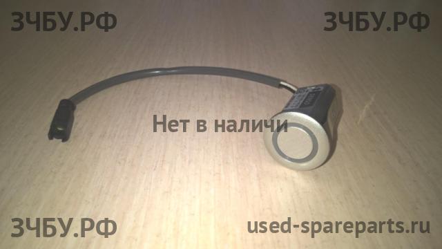 Toyota Camry 5 (V30) Датчик парковки (Парктроник)